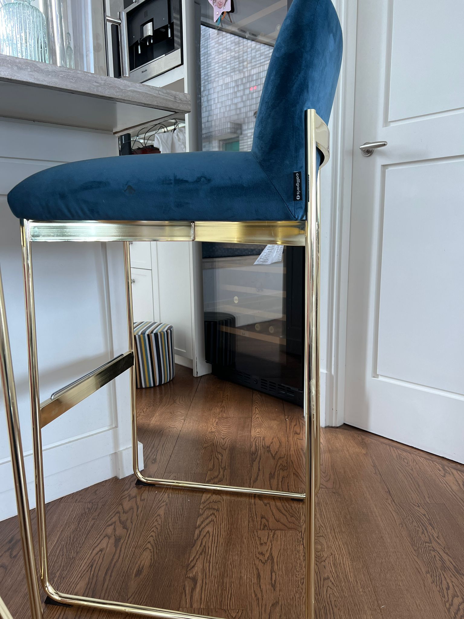 Calligaris Bar Stool Italy 吧椅 $1800 Size 43w x54d x 105h cm