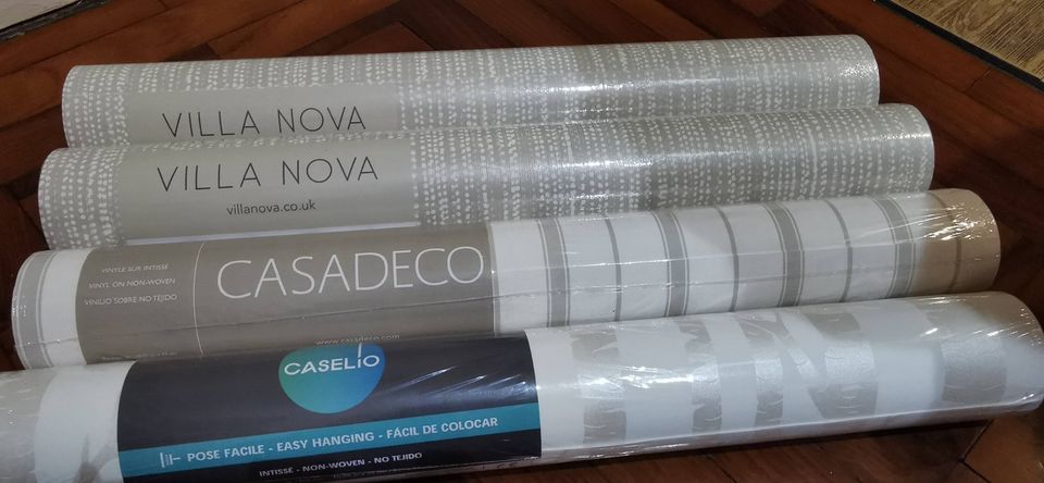 Non sticker Villanova Wall Covering 2 roll