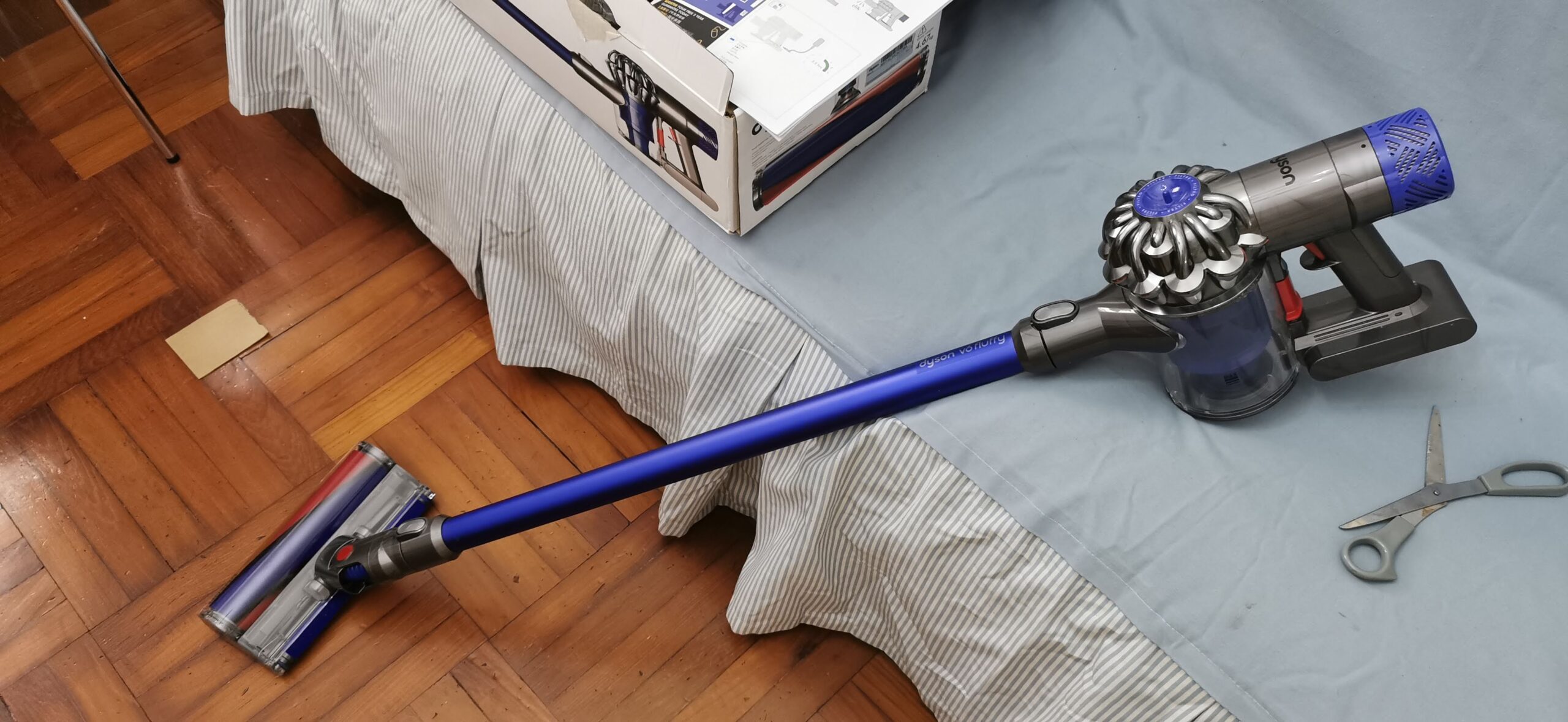 Dyson V6 fluffy