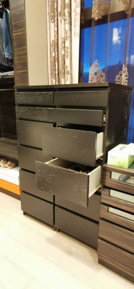 Mid-height cabinet x 2